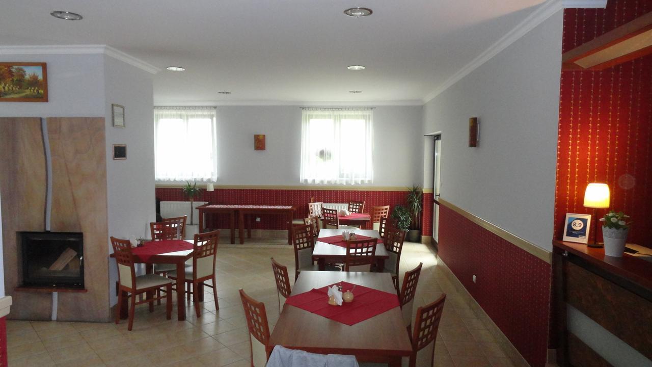 Emilia Hotel Wysowa-Zdrój Kültér fotó