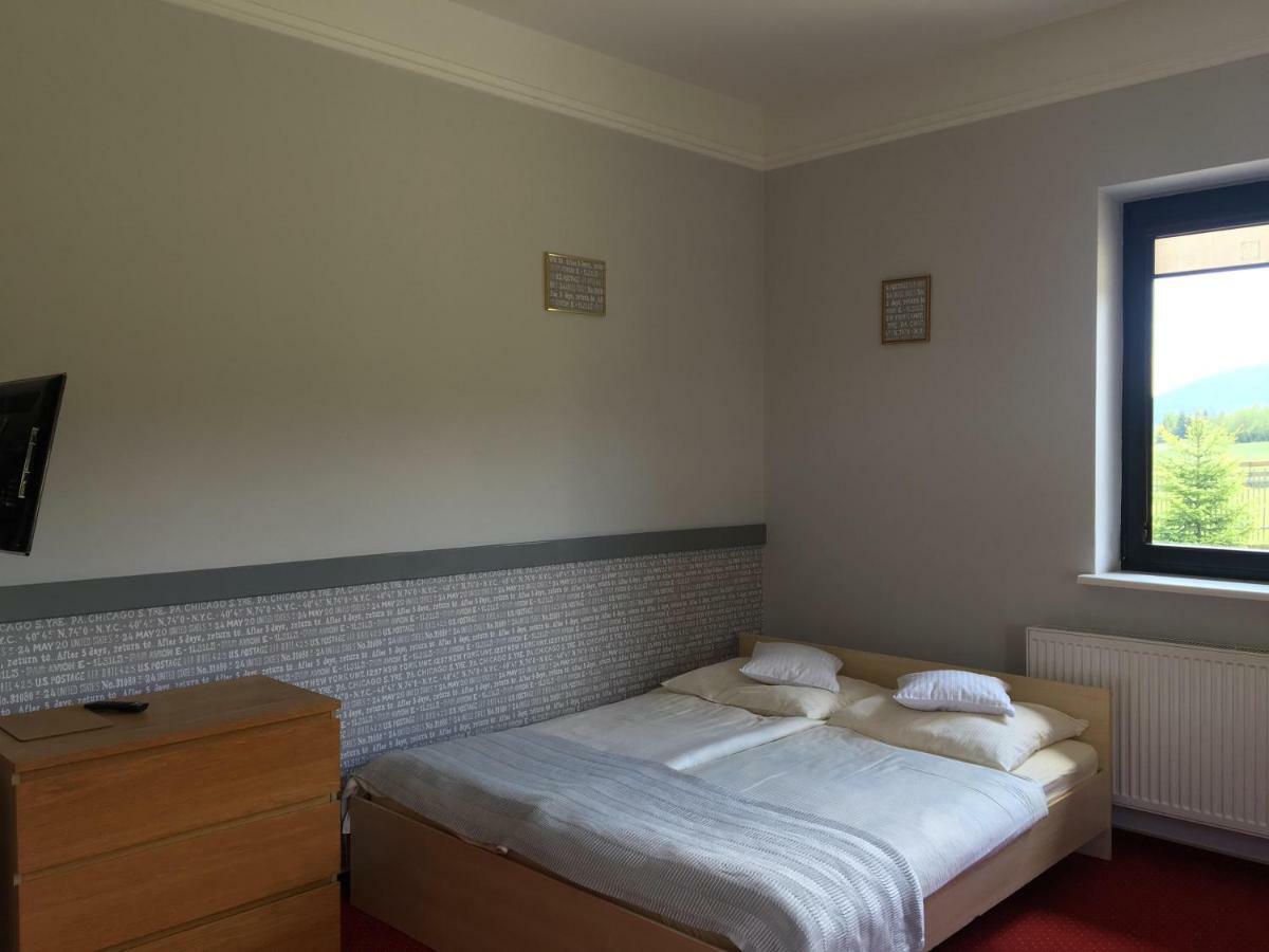 Emilia Hotel Wysowa-Zdrój Kültér fotó