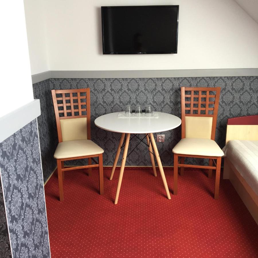 Emilia Hotel Wysowa-Zdrój Kültér fotó